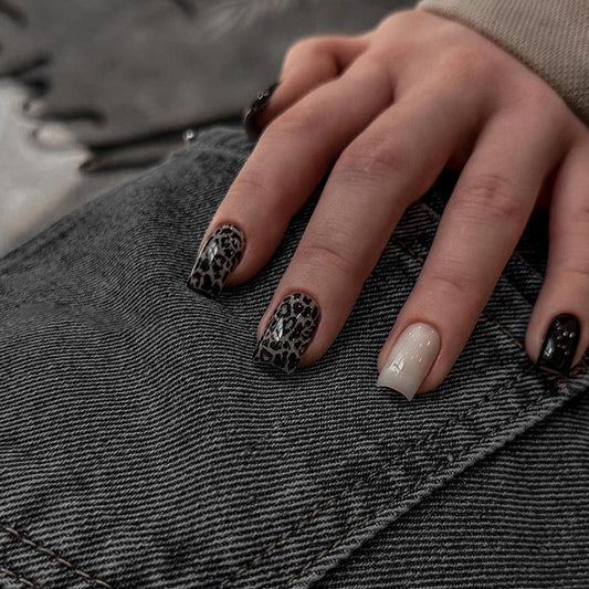 Black and Grey Leopard Print Design, 24 Pieces, Press on Nails