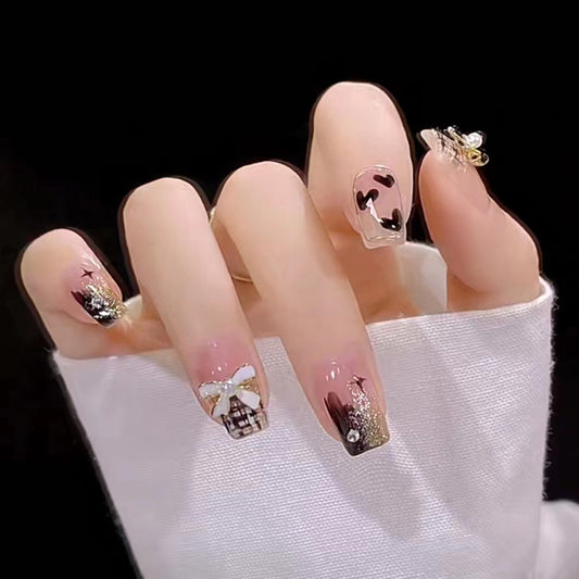 Decorative Nails, Winter Holiday Design, Gold Glitter and Black Accents, Christmas Theme, Press-On Nails
