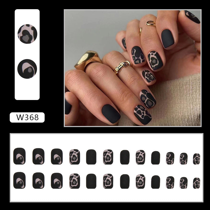 Matte Black with Leopard Print Design, 24 Pieces, Press-On Nails